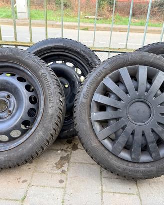 Cerchi e gomme Toyota Aygo 15”