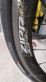 ruota ZIPP 303 NSW Carbonio rim copertoncino