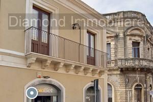 Palazzetto a Fiumefreddo di Sicilia