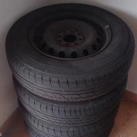 Gomme da neve 155/80 R13 79T con cerchi in ferro