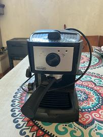 Macchina da caffè De'Longhi espresso con accessori