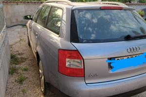 Audi A4 stantio wagon 1.9 TDI 130 cv del 2004