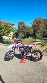 Fantic motard 125