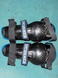 Ginocchiere AXO Blu/Nere – Buone Condizioni