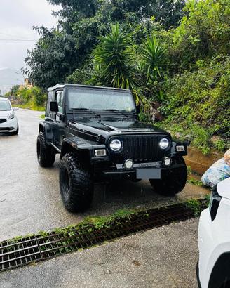 Jeep Wrangler tj neopatentati