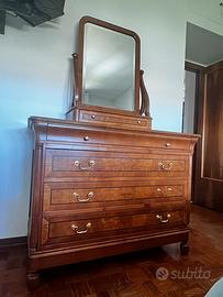 Cassettiera intarsiata con specchiera