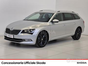 Skoda Superb wagon 2.0 tdi laurin&klement 4x4 190c