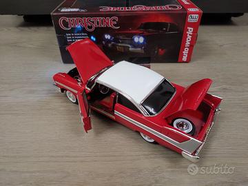 Modellino auto 1:18