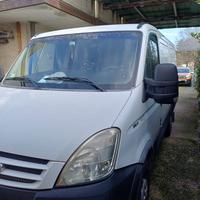 Furgone iveco