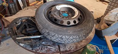 Ruotino di scorta e pezzi di ricambio alfa romeo G