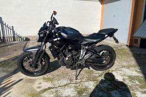 Yamaha MT-07 35 kW A2