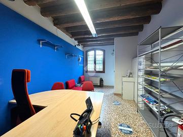 UFFICIO A MASERÀ DI PADOVA