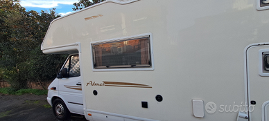 Camper mansardato mercedes elnagh atmos 2001