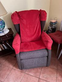 Poltrona reclinabile alzapersone