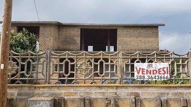 Villa da ristrutturare