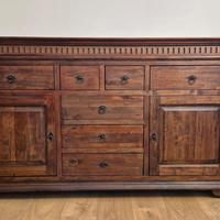 Mobile in legno massello 