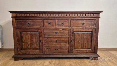 Mobile in legno massello 