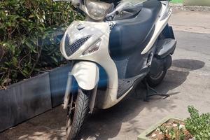 SUZUKI SIXTEEN UX150