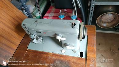 Macchina da cucire PFAFF 262