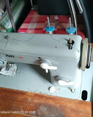 Macchina da cucire PFAFF 262