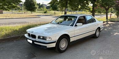 Bmw 728i  GPL