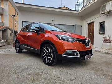 Renault Captur 1.5 dCi 90 CV - CAMBIO AUTOMATICO
