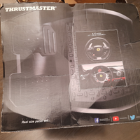 Volante Thrustmaster PlayStation 4