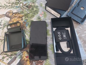 cellulare  motorola raz 60 ultra 