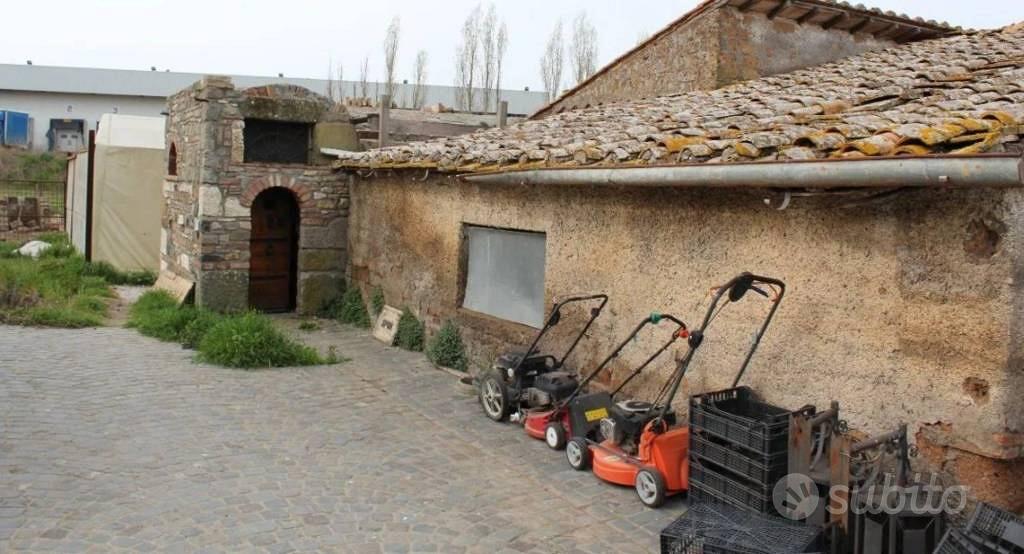 Immobile in asta di 471 m² con più di 5 locali a V - Altro