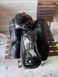 Protezioni  per Muay Thai