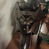 Honda silver Wing 600