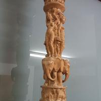 PIEDISTALLO A COLONNA O ALZATINA