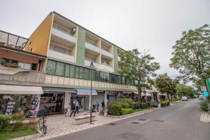 2 LOCALI A CESENATICO