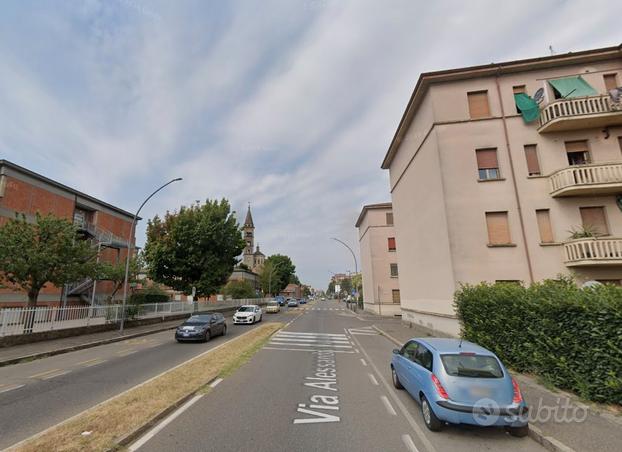 Stanza Singola Arredata - Piacenza Città