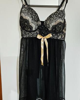 Babydoll in pizzo nero 