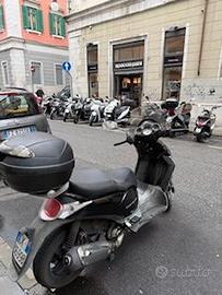 Aprilia Scarabeo 300S 2009