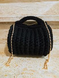 Borsa Bauletto artigianale in fettuccia nera