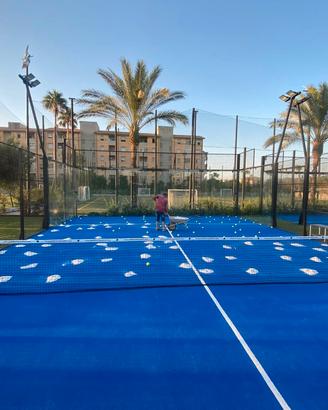 2 Campi da Padel Panoramici completi