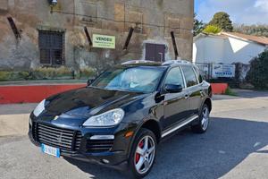 Porsche Cayenne 4.8 Turbo