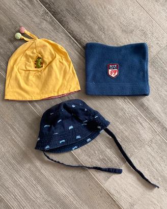 Set 3 cappellini bambino 3-6 mesi