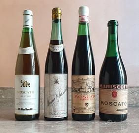 Bottiglie di Vino Moscato Vintage da Collezione