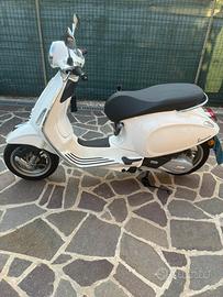 Vespa Primavera 125cc