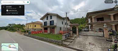 Locale commerciale fronte strada a Bisenti (TE)