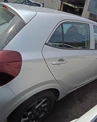 FIANCATA COMPLETA DESTRA KIA PICANTO 2025 PER RICA