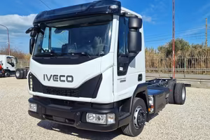 IVECO EUROCARGO 120EL22 P E6 NUOVO VARI PASSI