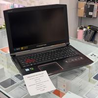 ACER HELIOS 300 - i7 7700HQ - 16/ 1.2TB - GTX 1060
