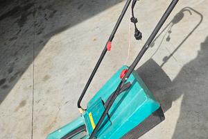 RASAERBA ELETTRICO BOSCH