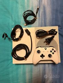 Xbox One 500GB + Controller + Cavi + Scatola