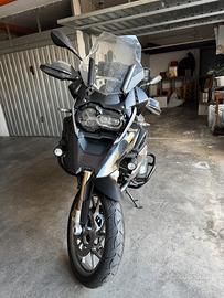 Moto BMW R1200 GS , usata pochissimo