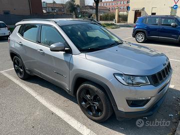 Jeep compass 1.6 120cv night eagle